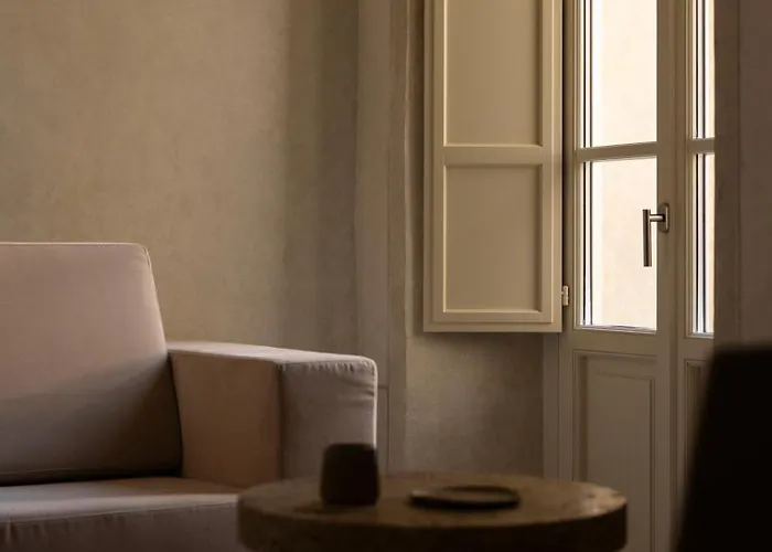 Nomos Hotel