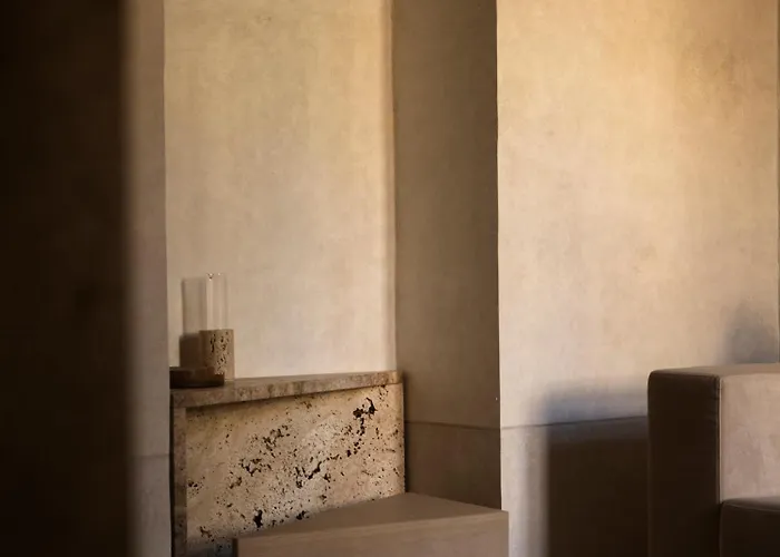 Nomos Hotel